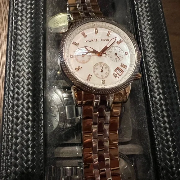 Michael Kors | Accessories | Michael Kors Watch Mk 5642  display picture 1